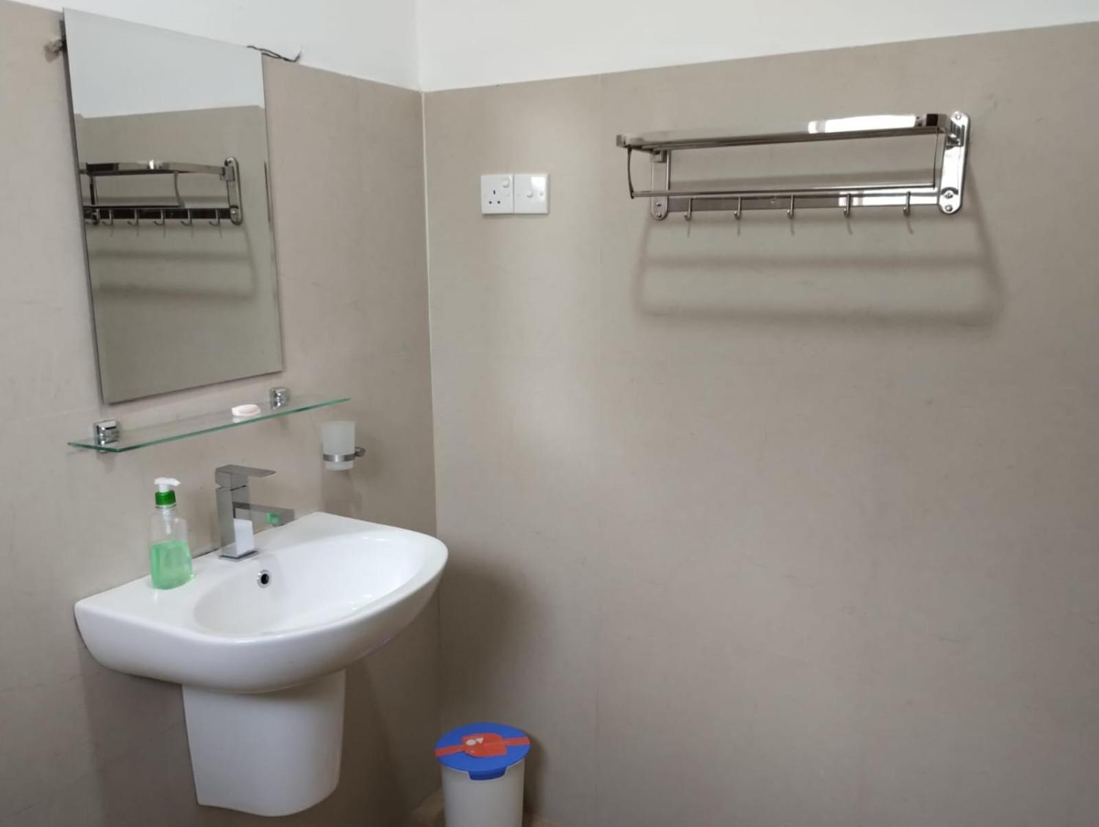 Urban Breeze Hotel Kundasale Luaran gambar